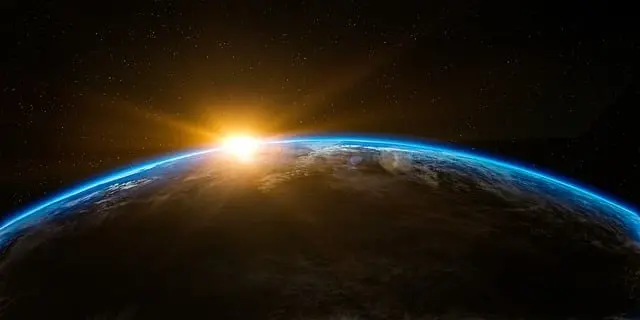 earth-space-sunlight-2605021777772821..webp