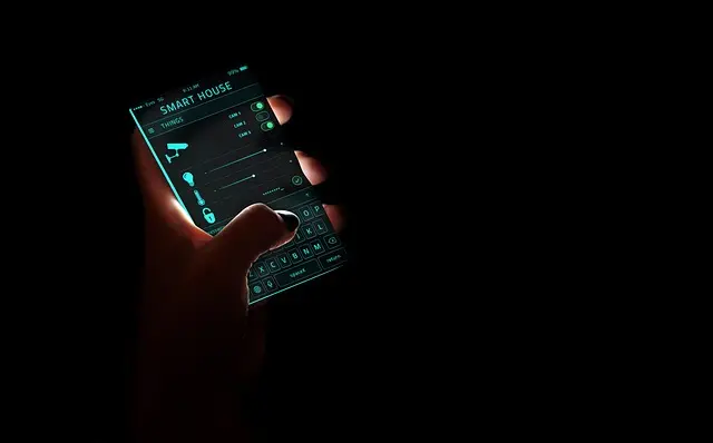 iot-technology-screen-2606151781517011.webp